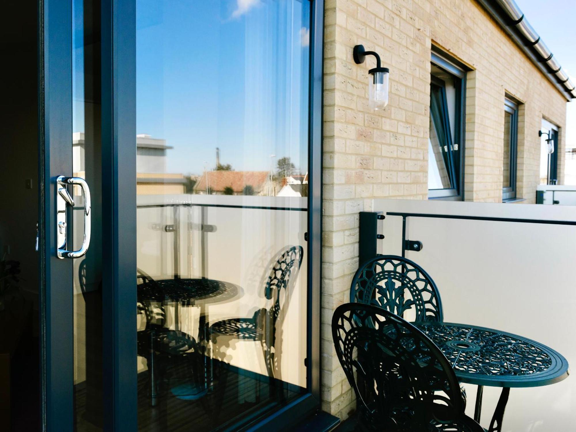 Your Space Apartments - Eden House CBG Extérieur photo