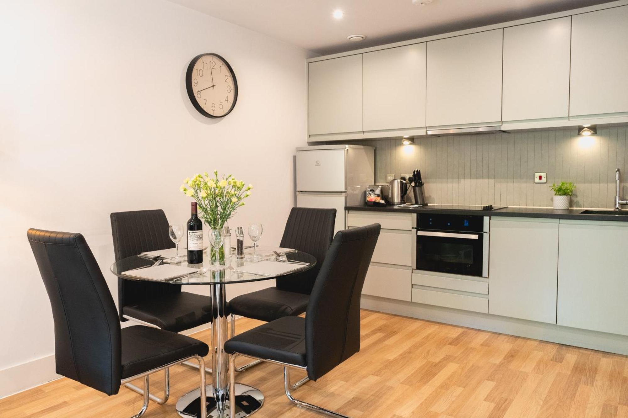 Your Space Apartments - Eden House CBG Extérieur photo